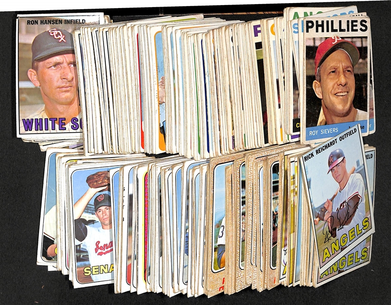 Lot of 250+ Assorted Baseball Cards from 1964-1969 